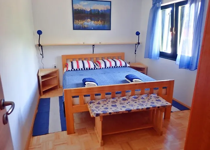 Adria With Seaview Appartement