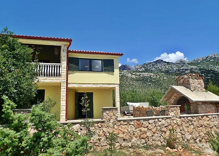 شقة Adria With Seaview سيلين