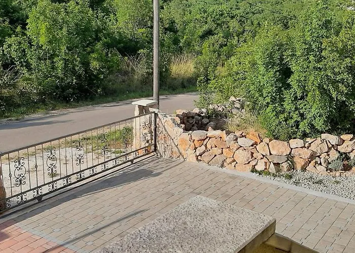 Adria With Seaview Apartamento *